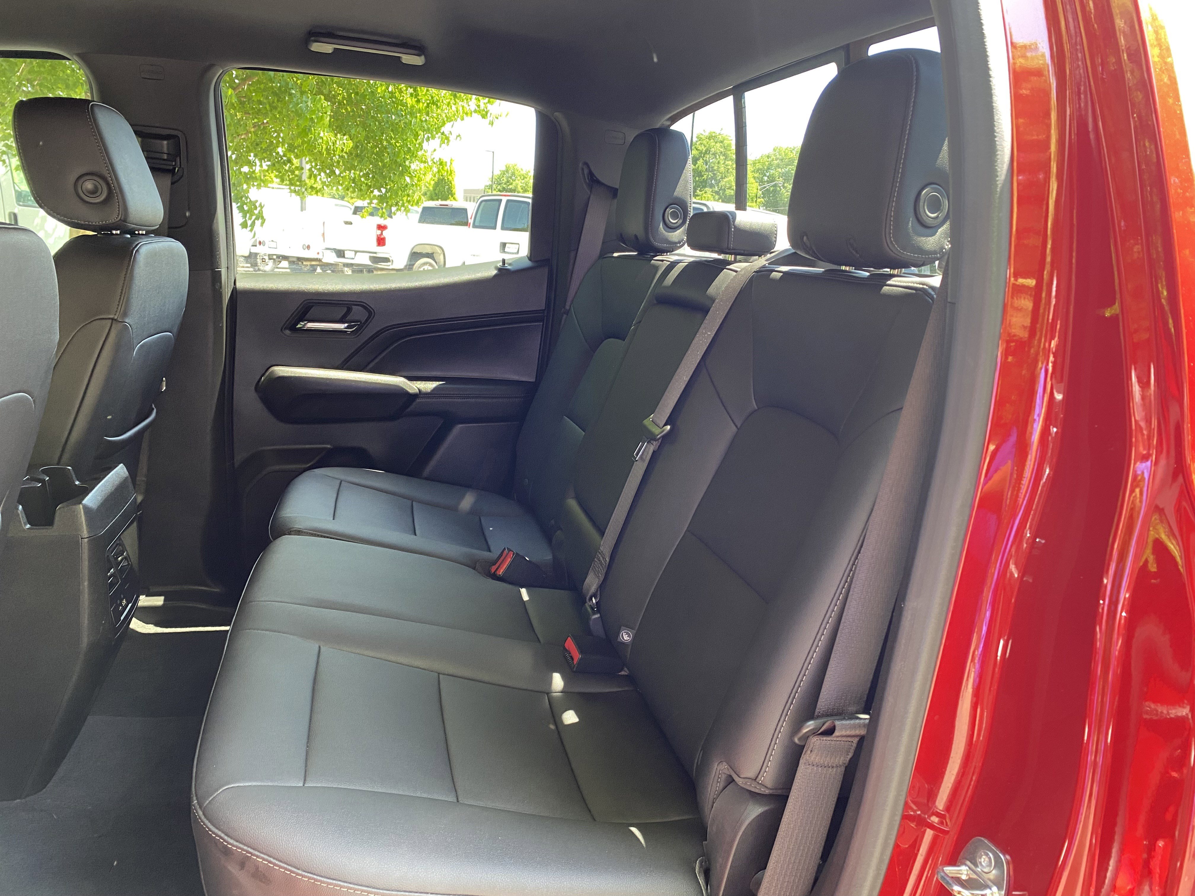 Used 2023 Chevrolet Colorado LT w/ LT Convenience Package III RWD image 35