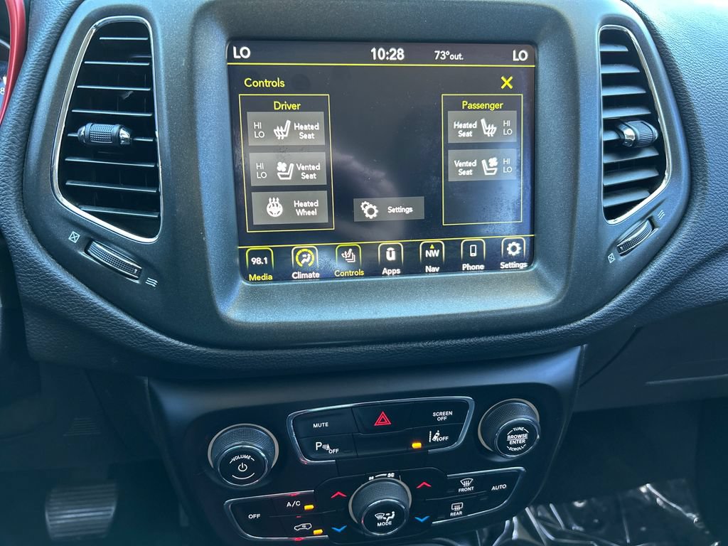 Used 2021 Jeep Compass Trailhawk AWD/4WD image 11