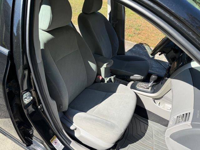 Used 2010 Toyota Corolla FWD image 30