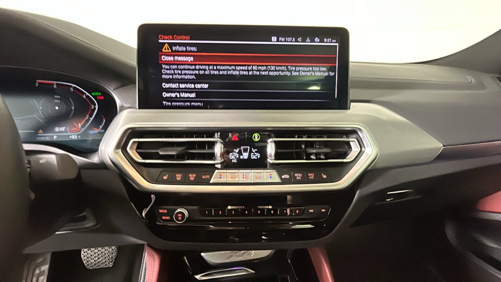 Used 2024 BMW X4 xDrive30i AWD/4WD image 26