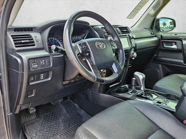 Used 2019 Toyota 4Runner TRD Off-Road Premium AWD/4WD image 10