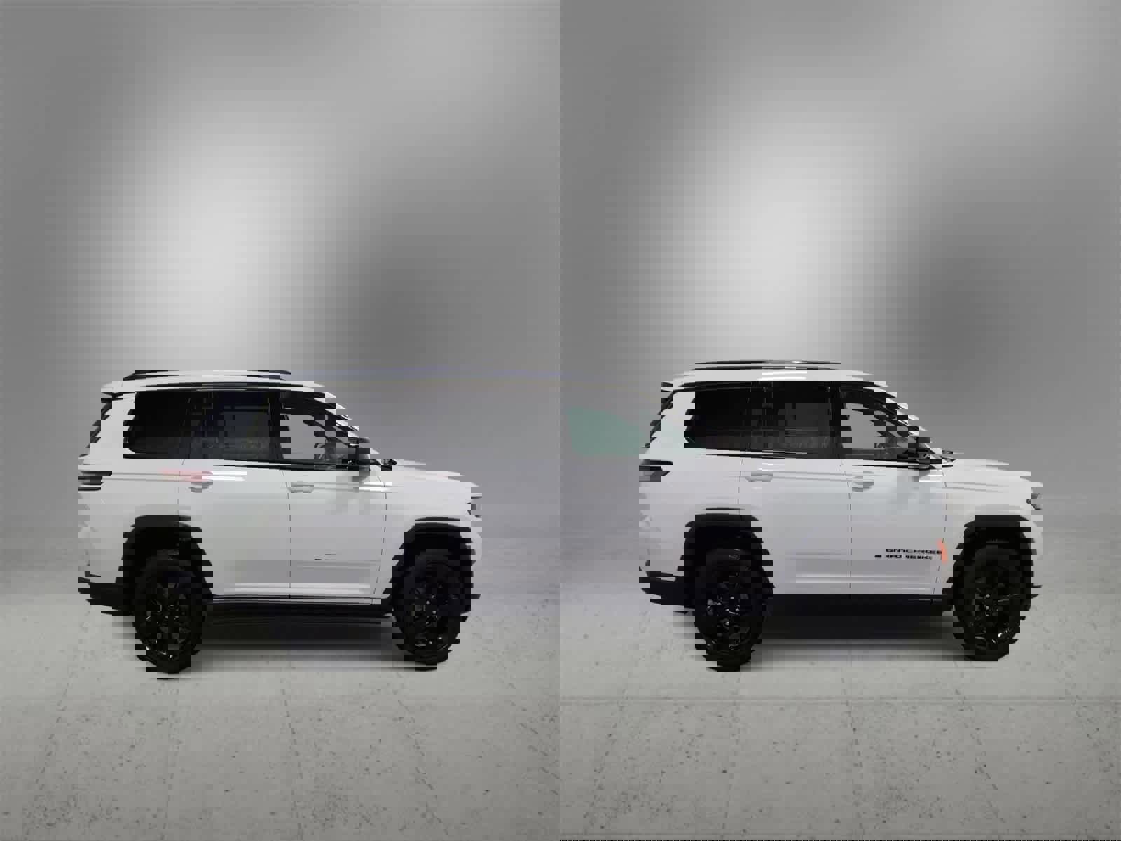 Certified 2024 Jeep Grand Cherokee L Altitude image 9