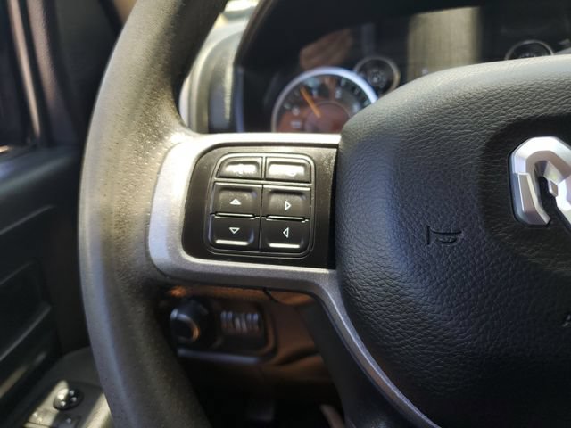 Used 2020 RAM 5500 Tradesman w/ Chrome Appearance Group AWD/4WD image 12