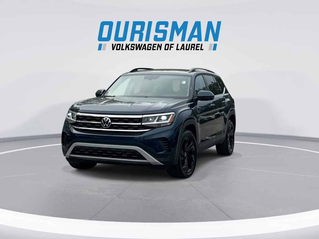 Used 2022 Volkswagen Atlas SE w/ Panoramic Sunroof Package image 4