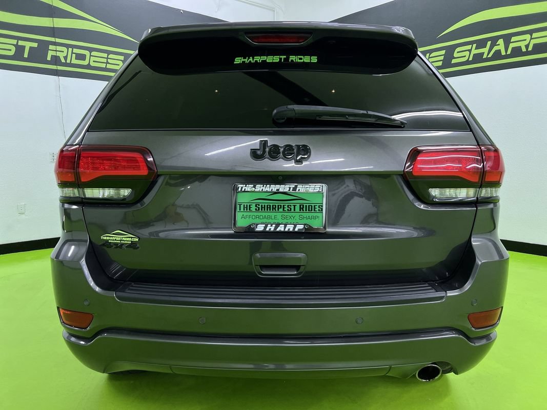 Used 2018 Jeep Grand Cherokee Altitude AWD/4WD image 8