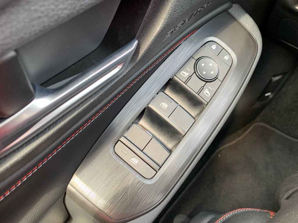 Used 2026 Nissan Sentra SR w/ Floor Mat Package FWD image 20