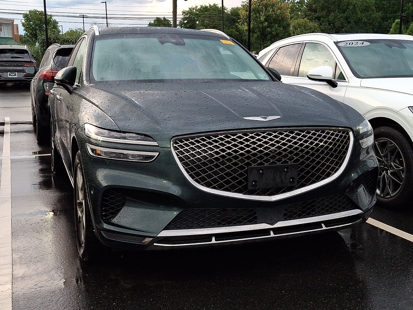 Used 2023 Genesis GV70 2.5T w/ Advanced Package AWD/4WD image 2