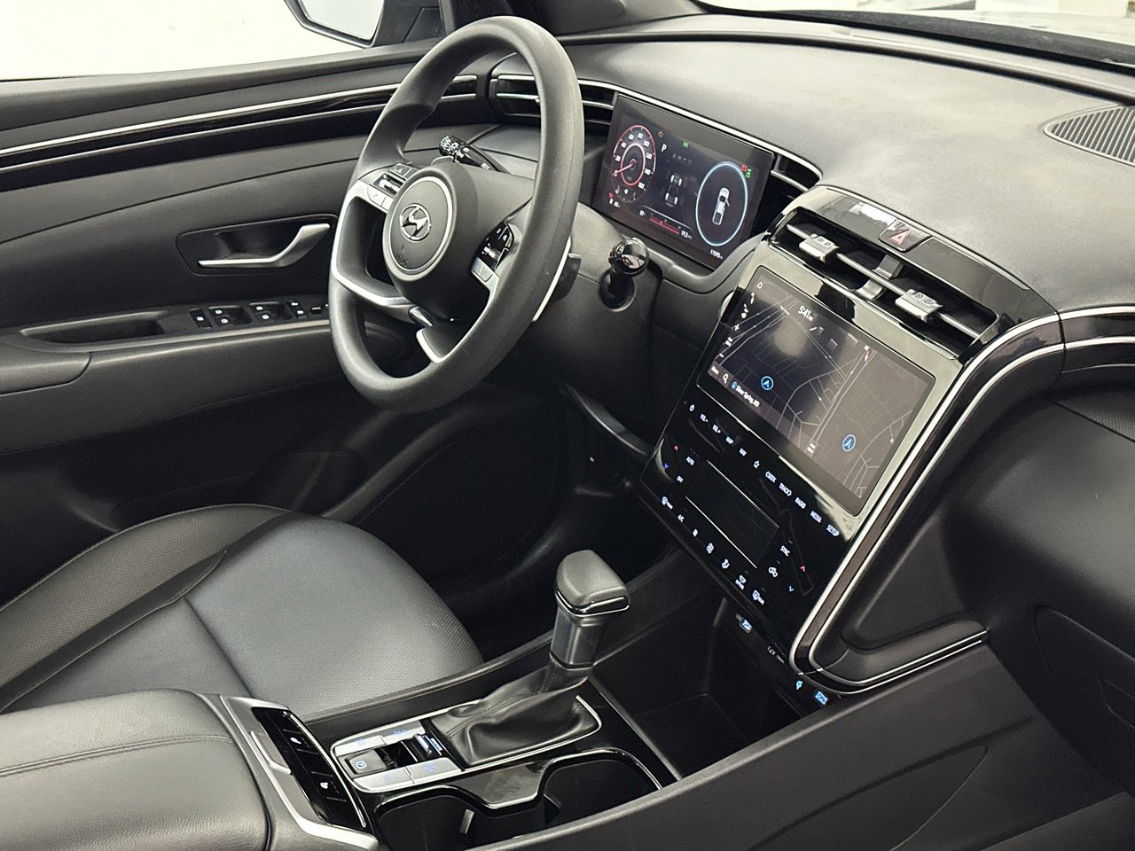 Used 2024 Hyundai Santa Cruz Night image 10