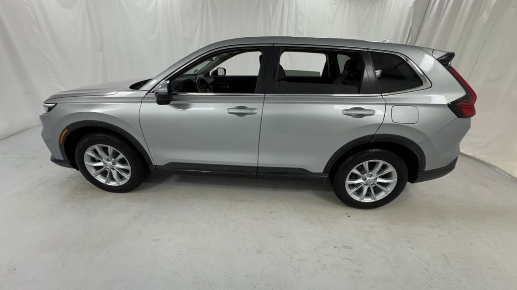 Used 2025 Honda CR-V EX-L image 6