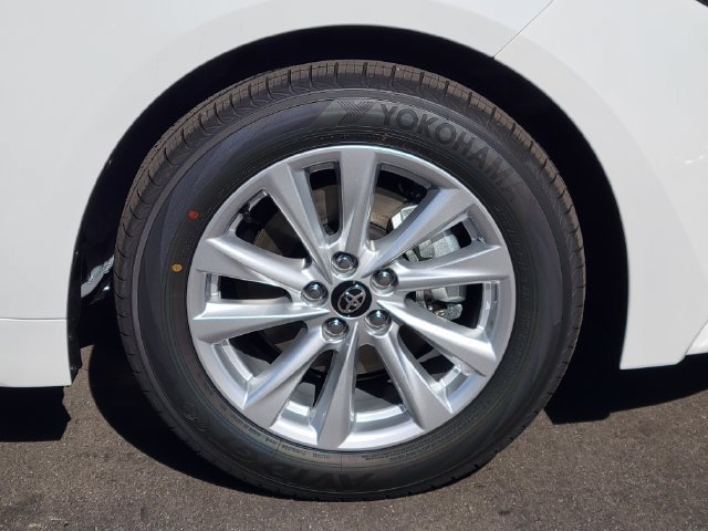 New 2027 Toyota Corolla LE w/ LE Premium Package FWD image 24