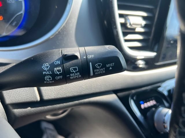 Used 2018 Chrysler Pacifica Touring-L Plus w/ S Appearance Package FWD image 28