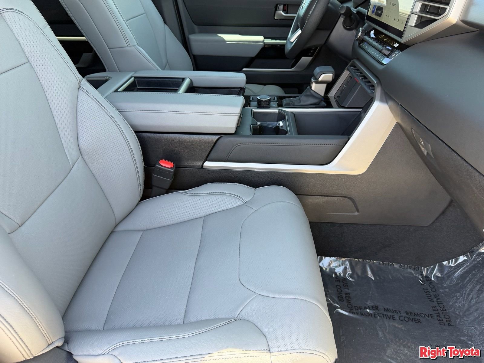 New 2026 Toyota Tundra Limited AWD/4WD image 13
