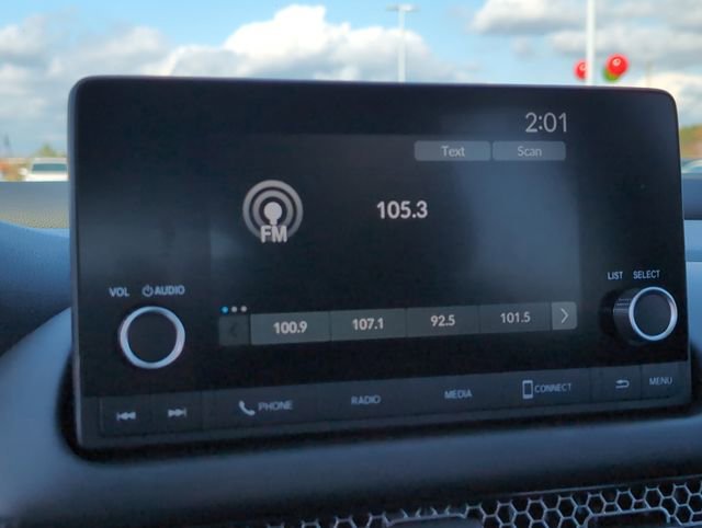 Used 2025 Honda HR-V Sport image 17