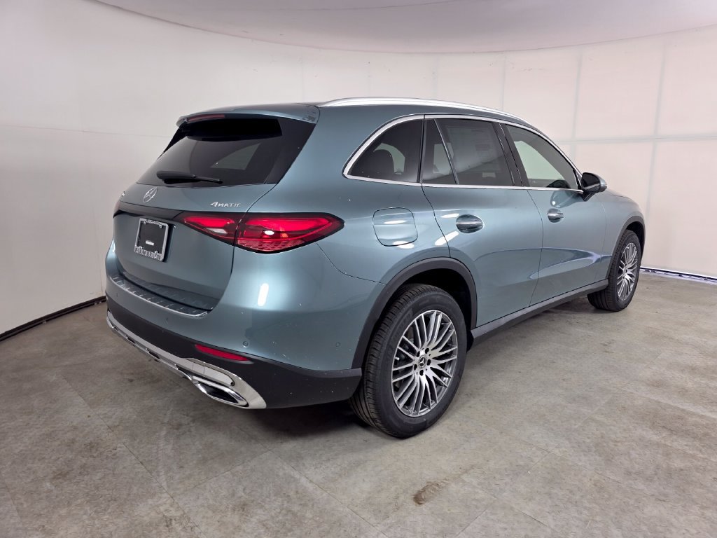New 2027 Mercedes-Benz GLC 300 4MATIC image 4