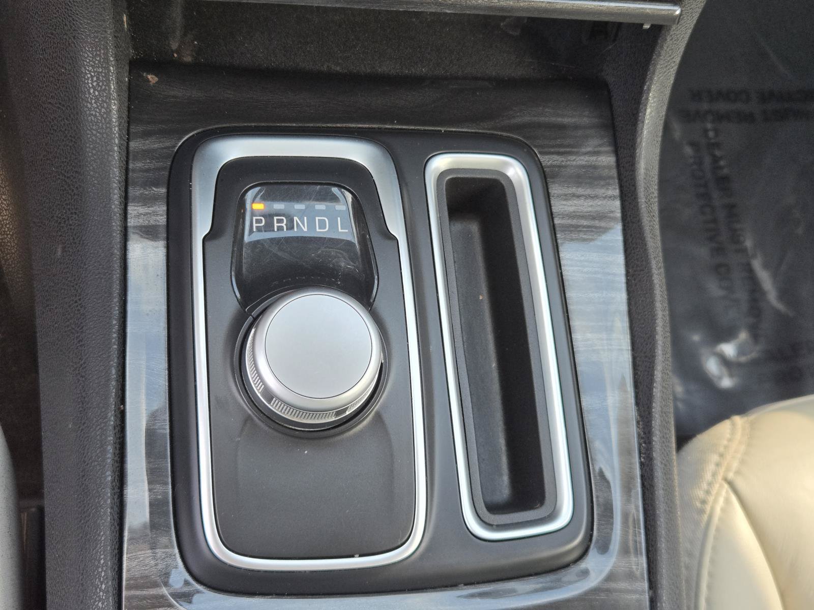 Used 2017 Chrysler 300 Limited RWD image 13