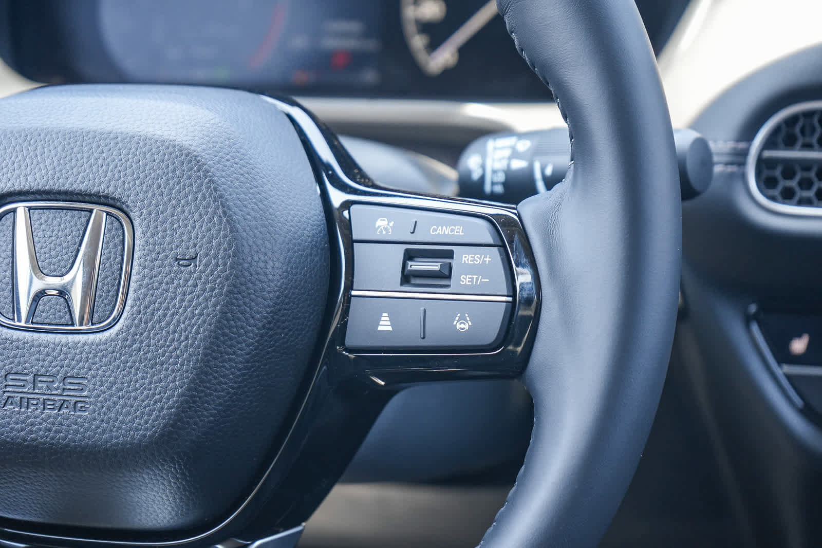 New 2026 Honda HR-V EX-L image 17