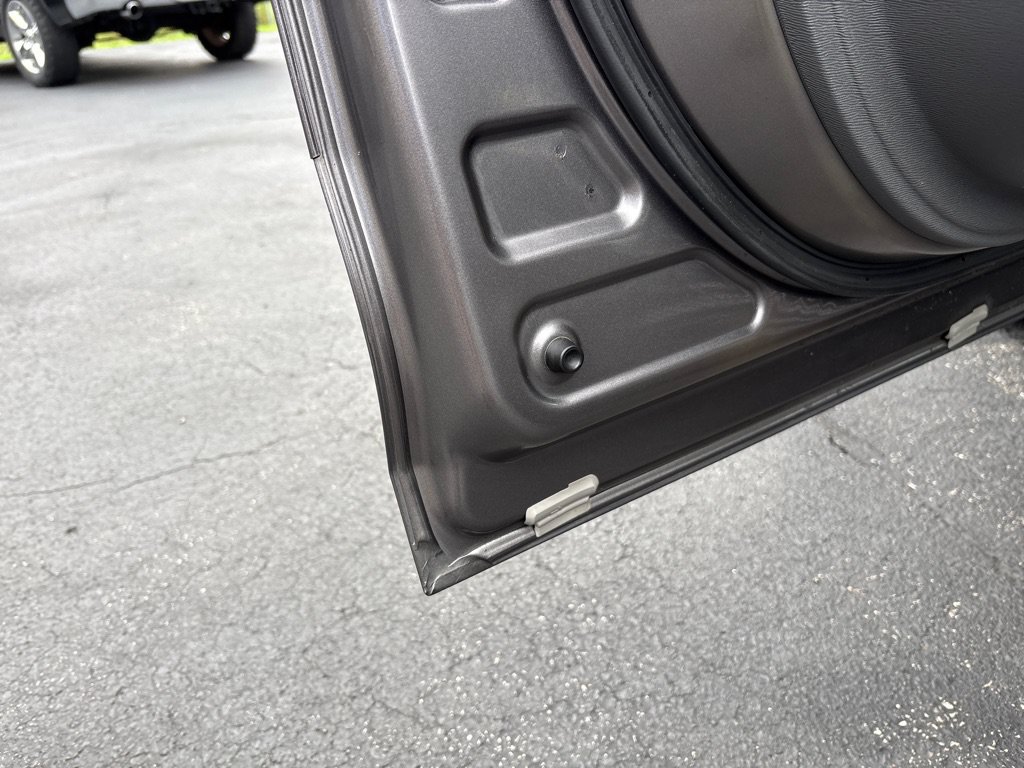 Used 2017 Toyota Sienna XLE Premium AWD/4WD image 38