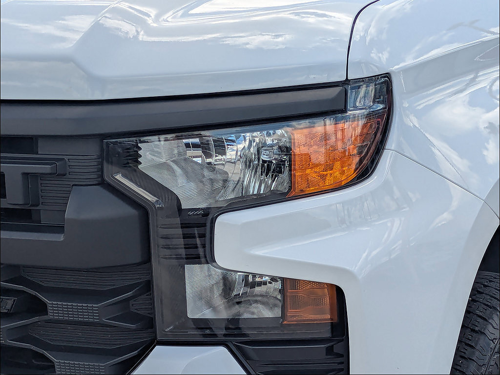 Certified 2025 Chevrolet Silverado 1500 Custom Trail Boss w/ Dark Appearance Package AWD/4WD image 11