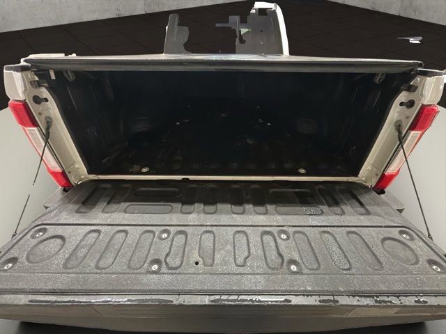 Used 2018 Ford F250 Lariat w/ Chrome Package image 23