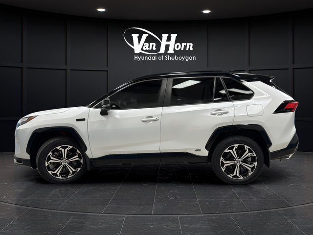 Used 2023 Toyota RAV4 XSE w/ Weather Package AWD/4WD image 4