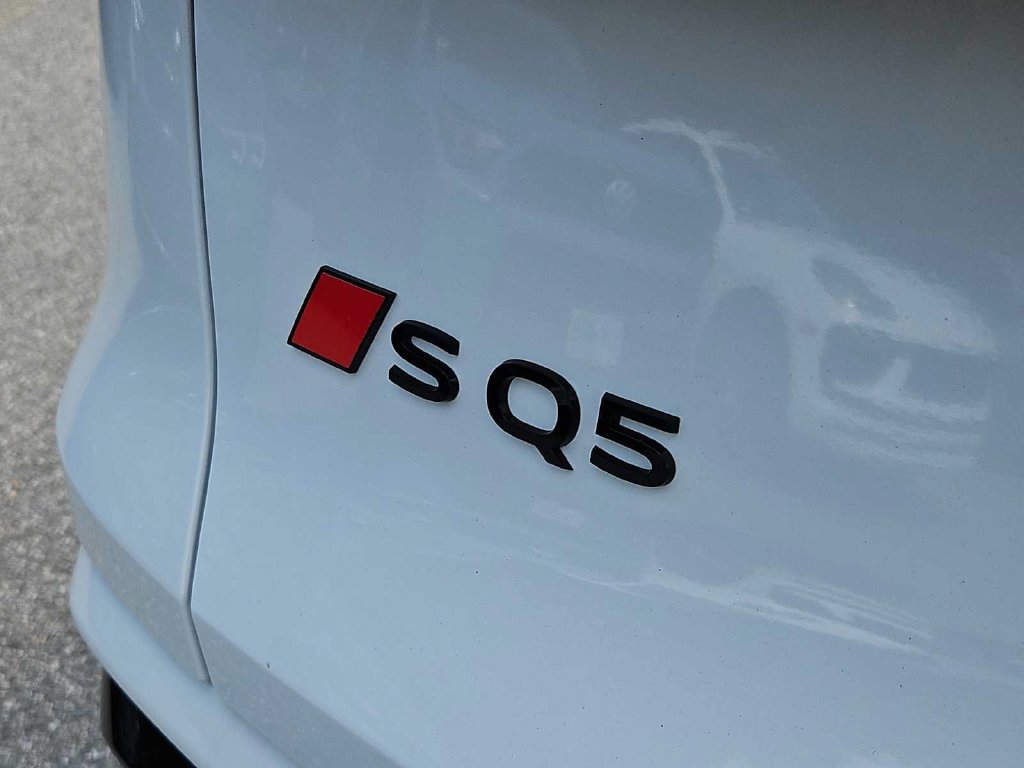 New 2026 Audi SQ5 Premium Plus AWD/4WD image 5