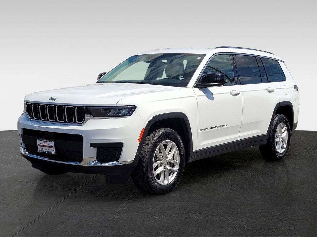 Used 2023 Jeep Grand Cherokee L Laredo AWD/4WD image 8