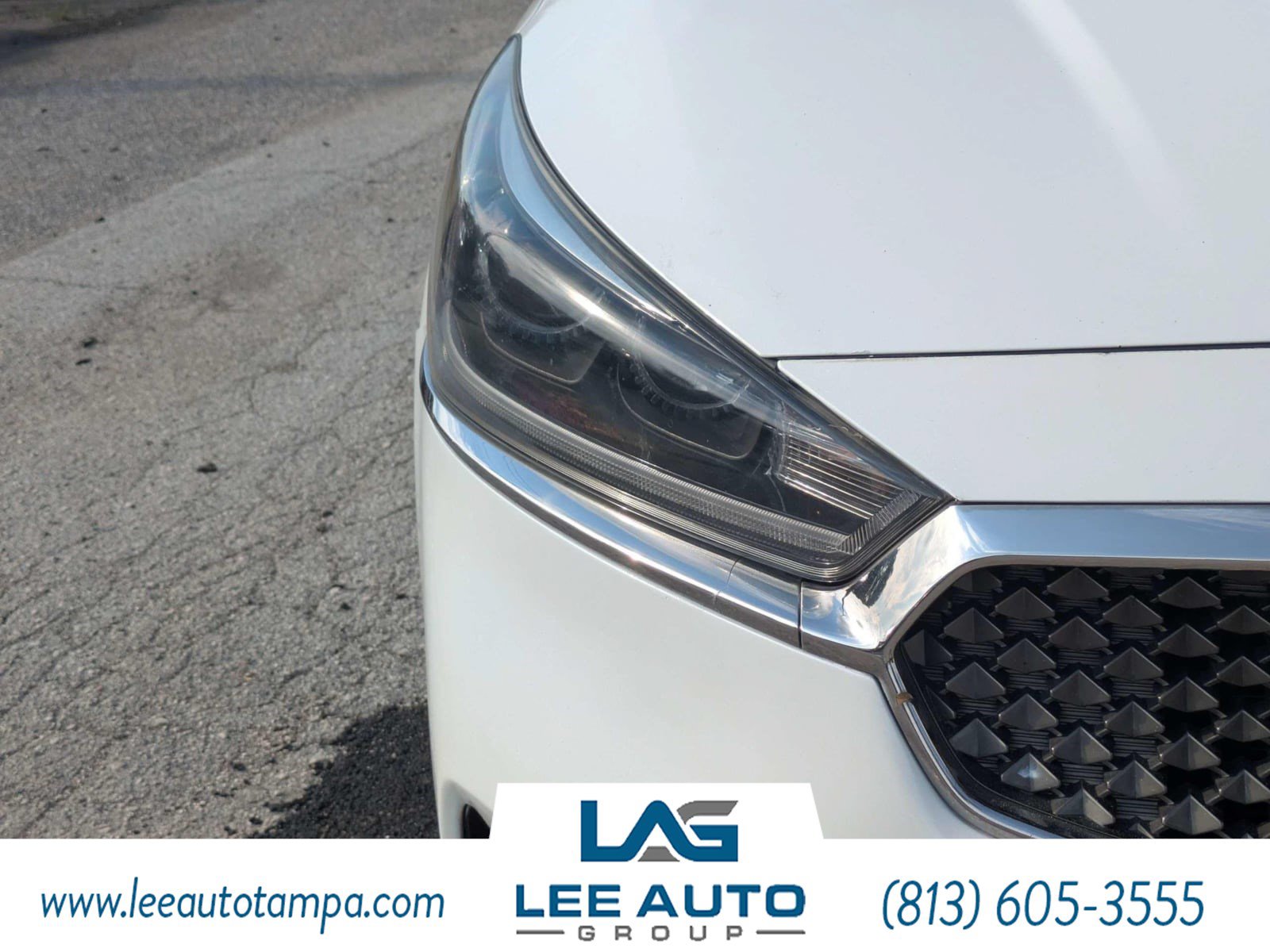Used 2017 Kia Cadenza Premium w/ Luxury Package FWD image 9