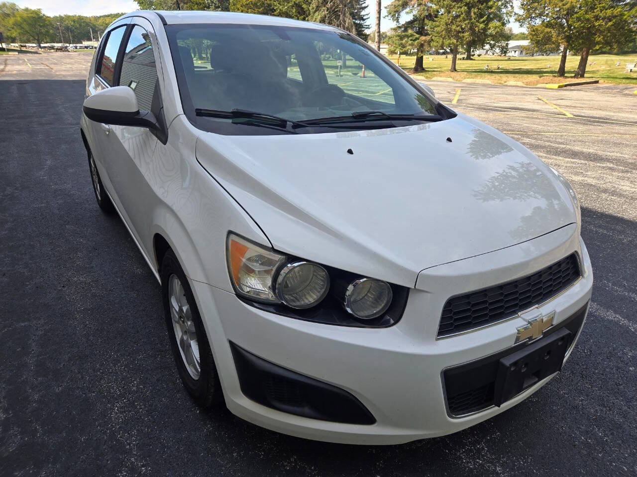Used 2015 Chevrolet Sonic LT image 15