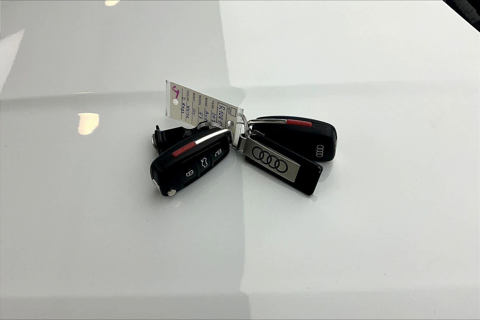 Used 2024 Audi Q3 2.0T Premium w/ Convenience Package AWD/4WD image 15