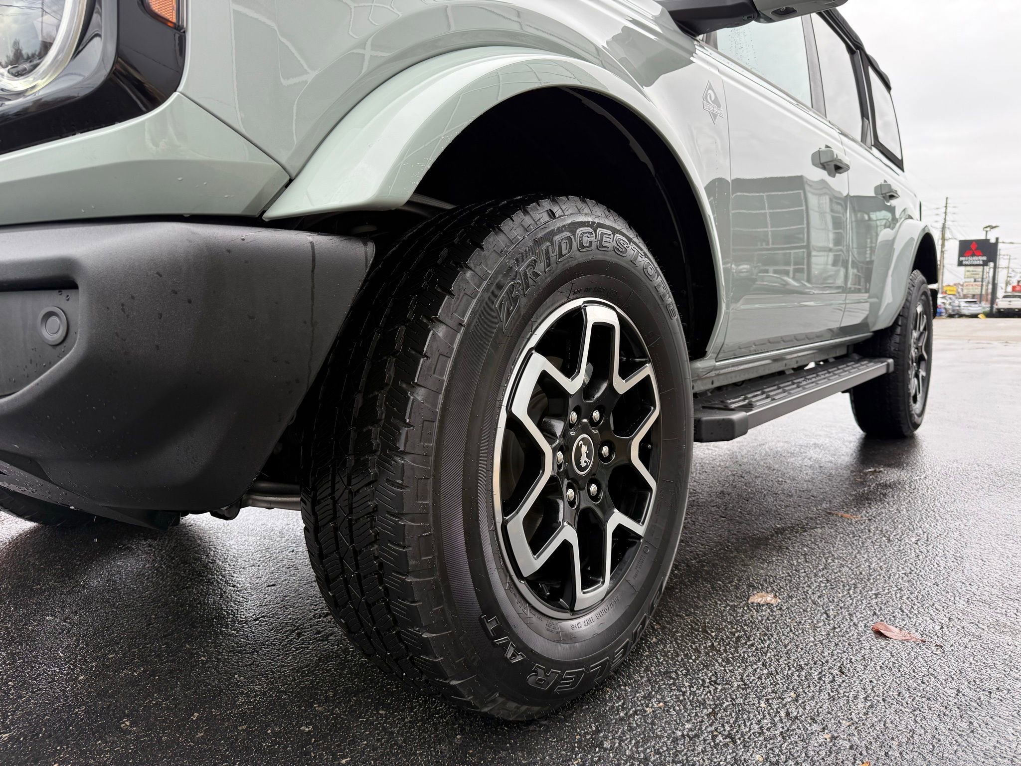 Used 2024 Ford Bronco Outer Banks image 15