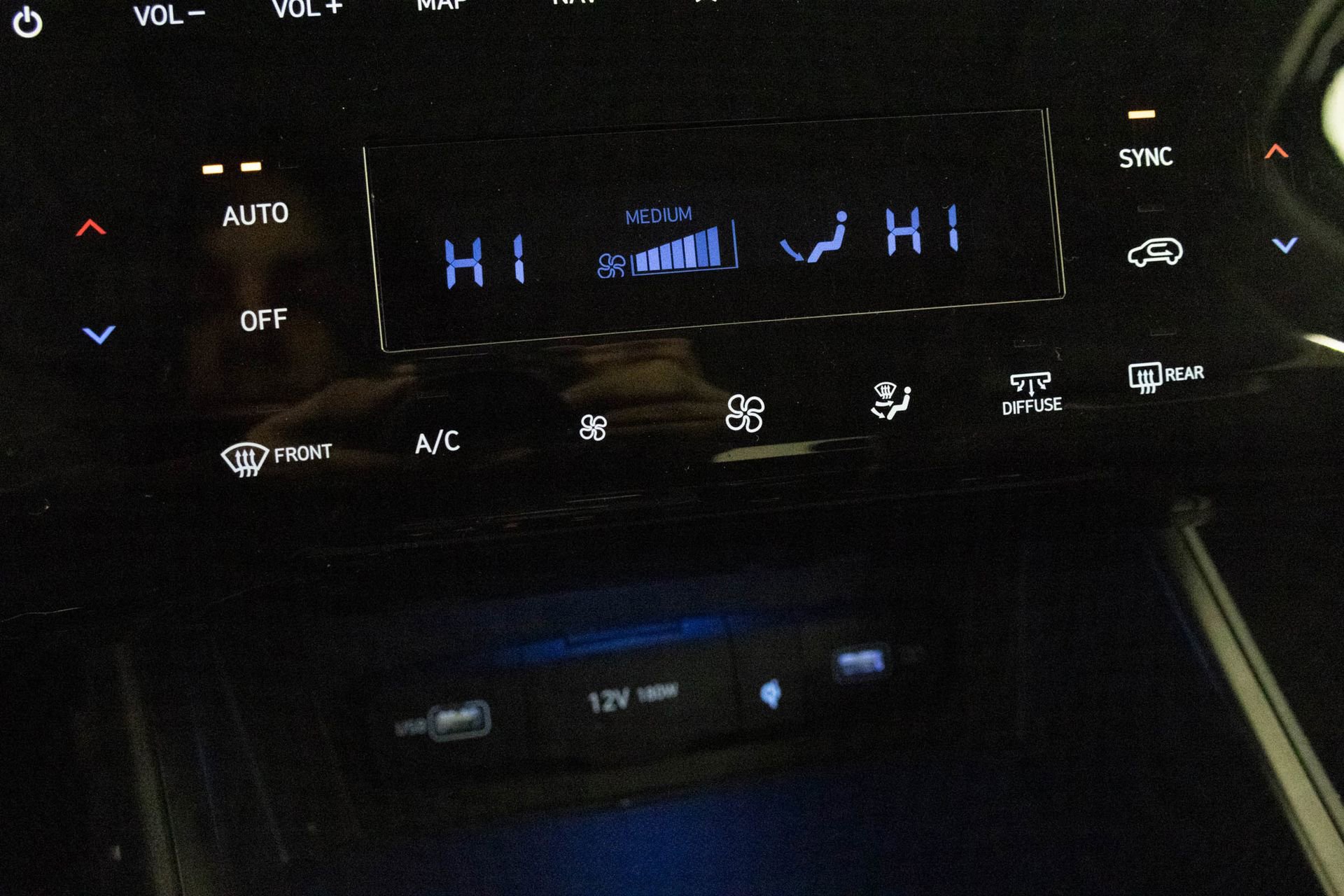 Used 2023 Hyundai Tucson Limited image 25