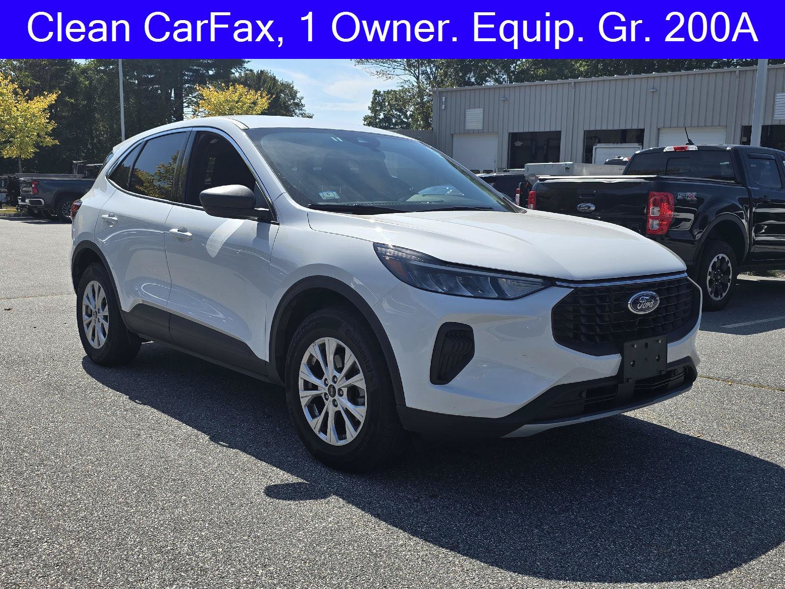 Used 2024 Ford Escape Active AWD/4WD image 1