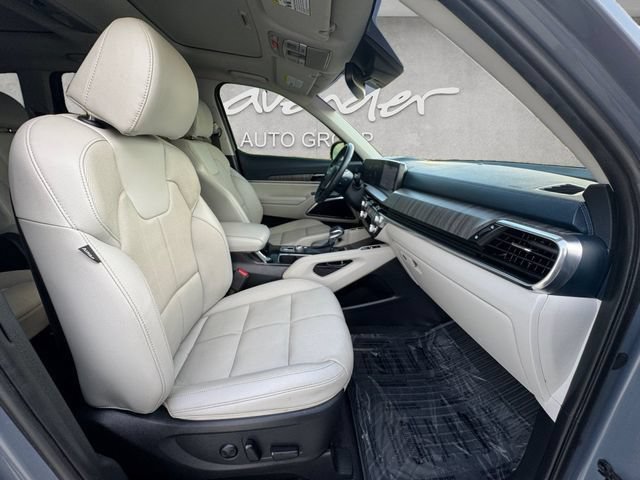 Used 2024 Kia Telluride SX FWD image 24