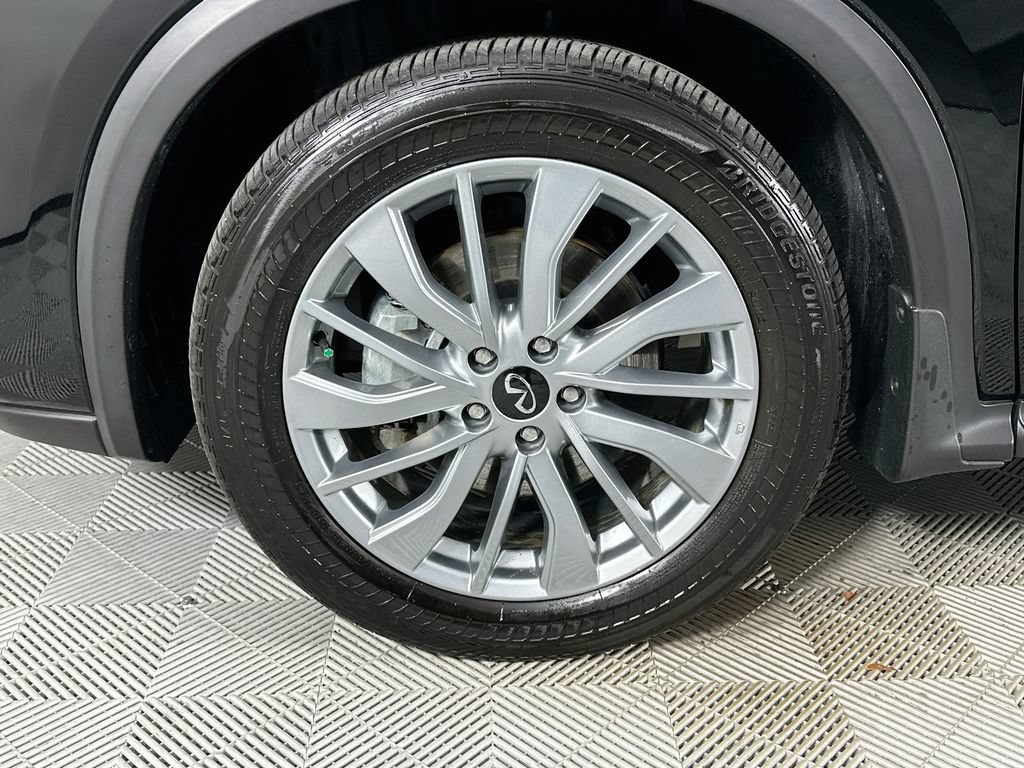 Used 2025 INFINITI QX50 Luxe AWD/4WD image 30