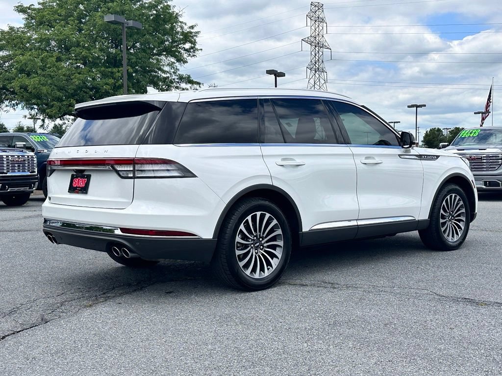 Used 2021 Lincoln Aviator Reserve w/ Elements Package Plus AWD/4WD image 10