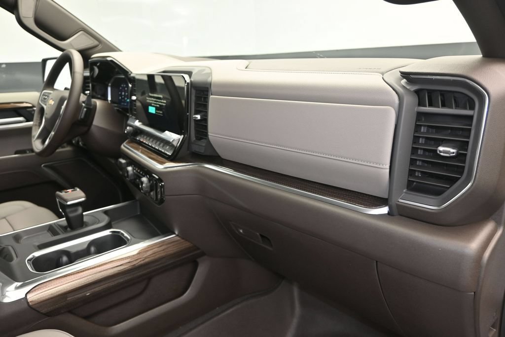 New 2026 Chevrolet Silverado 1500 LT AWD/4WD image 27