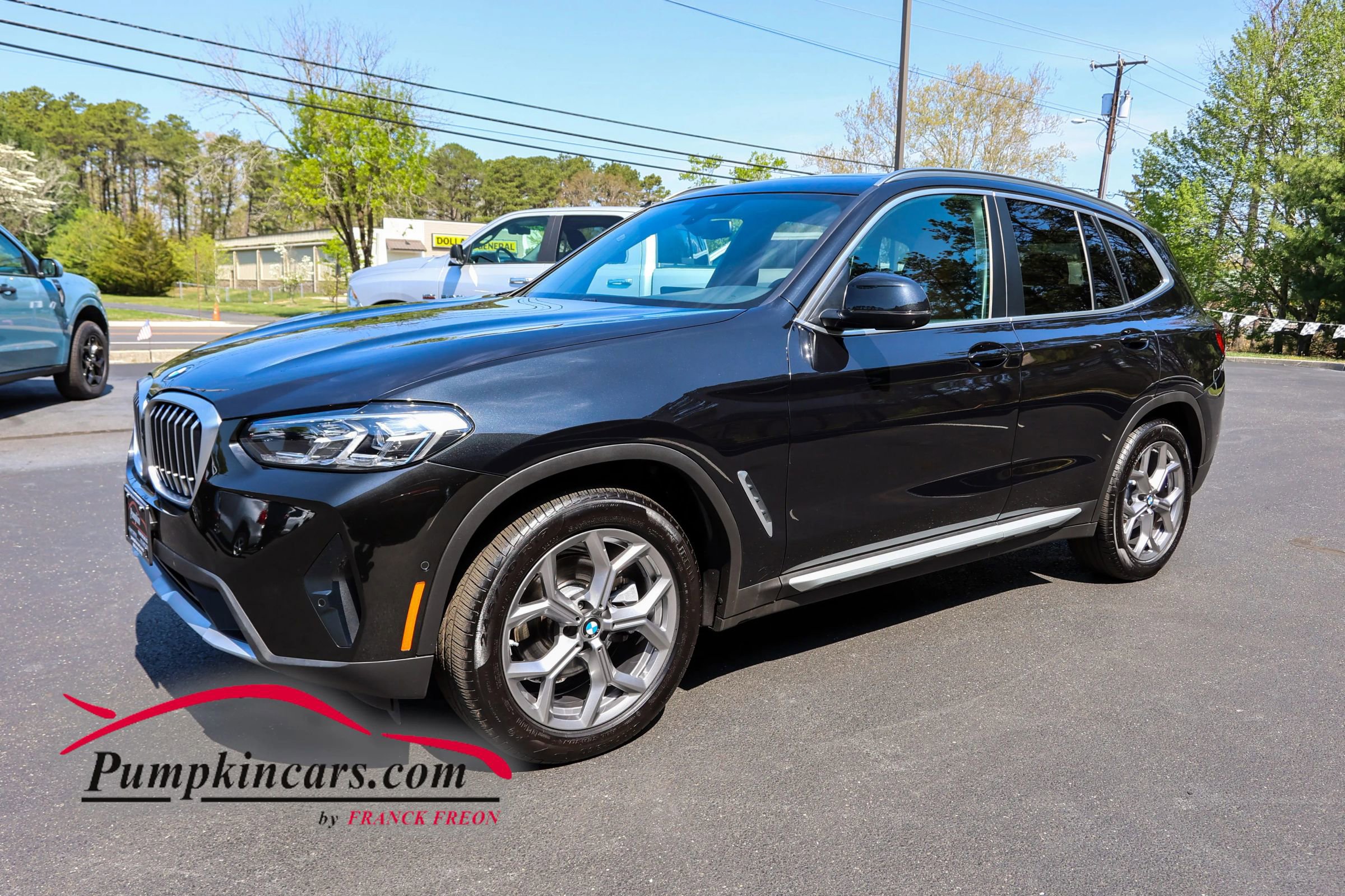 Used 2023 BMW X3 xDrive30i w/ Premium Package AWD/4WD image 2