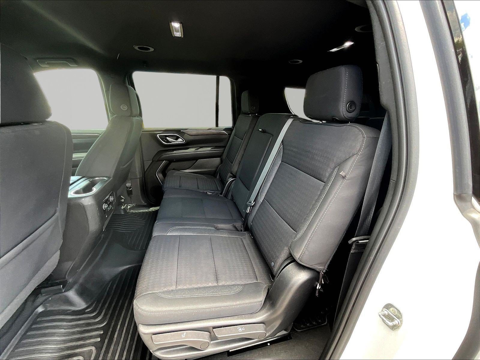 Used 2023 Chevrolet Suburban LS AWD/4WD image 22