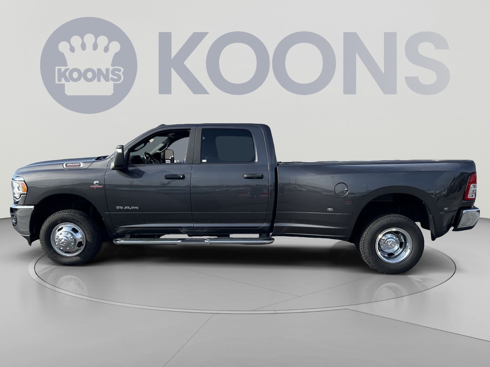 Used 2023 RAM 3500 Big Horn w/ Level 1 Equipment Group AWD/4WD image 13