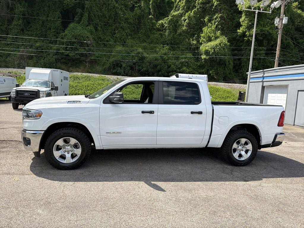 Used 2025 RAM 1500 Big Horn AWD/4WD image 8