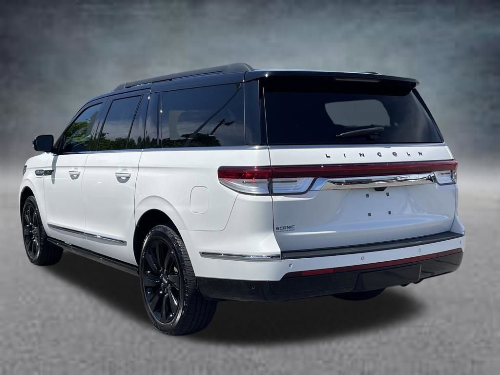 Used 2022 Lincoln Navigator L Black Label AWD/4WD image 24