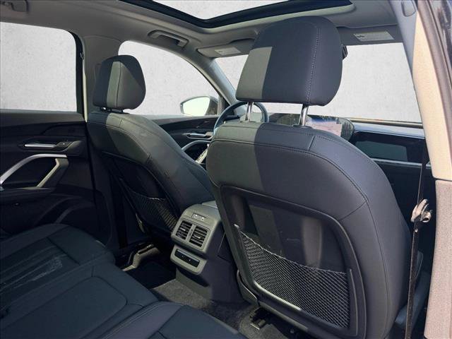 Certified 2025 Audi Q5 Premium w/ Convenience Package AWD/4WD image 14