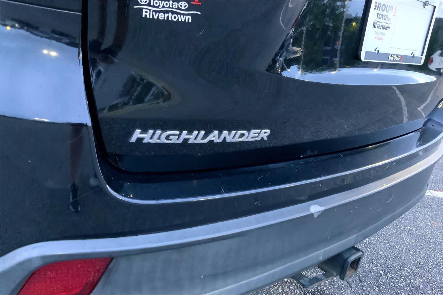 Used 2014 Toyota Highlander Plus FWD image 30