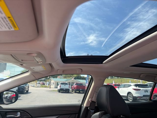 Used 2018 Nissan Maxima 3.5 SL FWD image 15