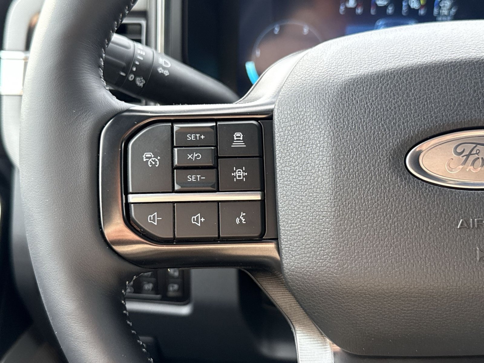New 2026 Ford F250 Platinum AWD/4WD image 19