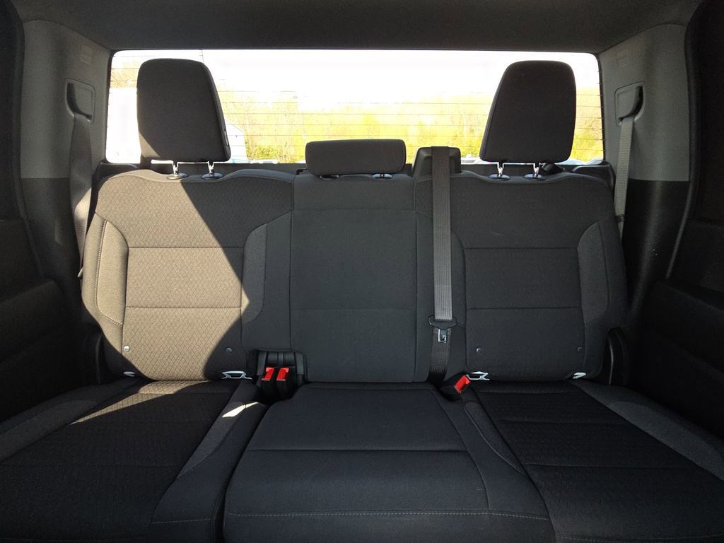 Used 2025 Chevrolet Silverado 2500 Custom w/ Custom Value Package image 26