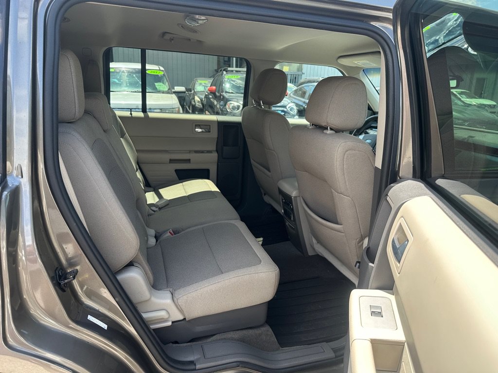 Used 2012 Ford Flex SE FWD image 14