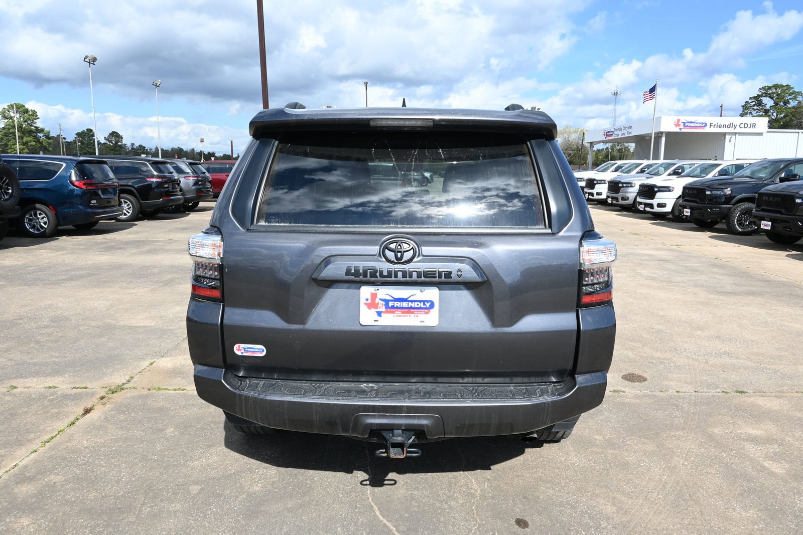 Used 2023 Toyota 4Runner SR5 image 5