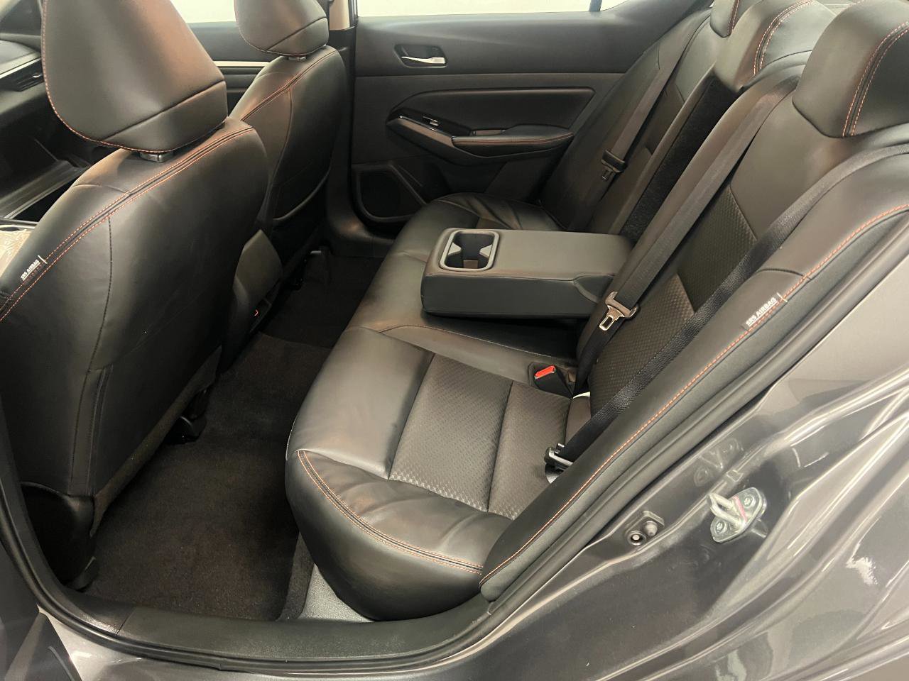 Used 2025 Nissan Altima 2.5 SR FWD image 29