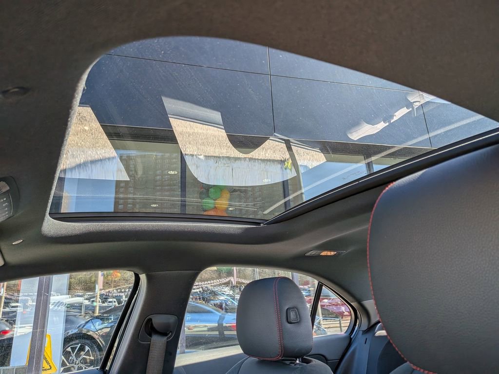 Used 2022 Mercedes-Benz A 220 4MATIC image 23